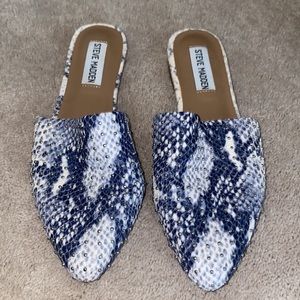 Steve Madden Women's Trace Studded mule size 6